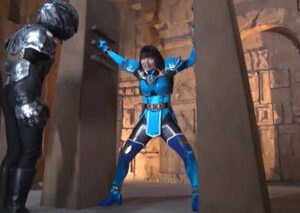 Nữ Siêu Nhân Sentai Xanh Hồi Sinh Từ Thất Bại