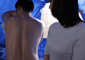 Cô Vợ Giàu Bị Cuốn Hút Bởi Chàng Công Nhân Đường Phố Và Cái Kết