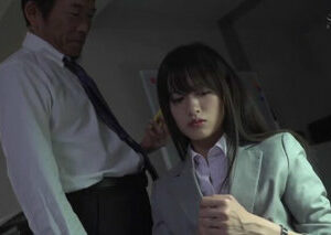 Đánh Đổi Đạo Đức Hay Giữ Vững Sự Nghiệp