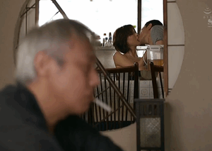 Nàng Vợ Trẻ Và Người Cháu Trai Của Chồng