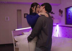 Hôn Nhân Nhạt Phai Và Khoảnh Khắc Trái Tim Rung Động Trở Lại