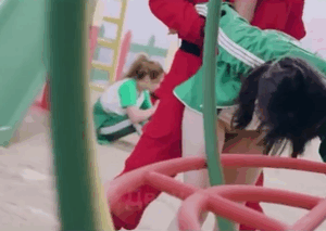 Squiz Game 50 Cô Gái Và Trò Chơi Sinh Tồn "10 Tỷ Won"